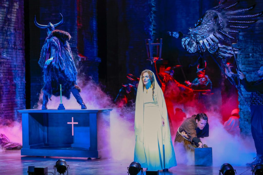 Credit : Spotlight musicals